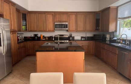 LA Dream Gem - Beautiful Home with Spa - Foto 25