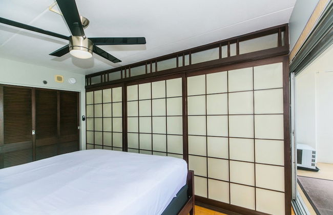 Spacious One Bedroom Harbor View Condos at Ilikai Marina With Private Balcony - Foto 20