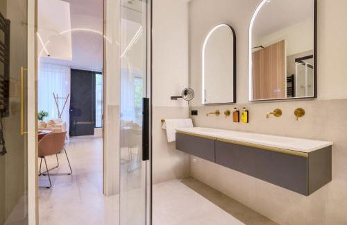 Snob Suite - Photo 33