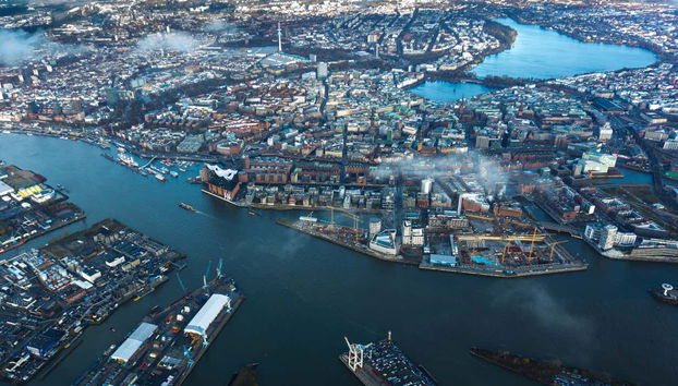 Private Hamburg Flyover Tour - Foto 2