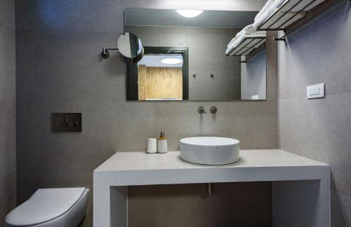 Azure Naousa - Photo 39