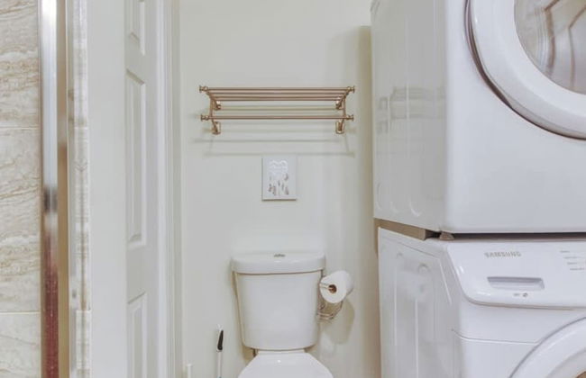 Sosuite 2BR Apt w W/d, Gym, On-site Restaurant - Foto 45