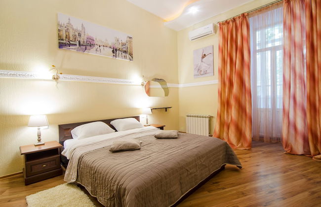 Rent Kiev Maidan Nezalezhnosti - Photo 15