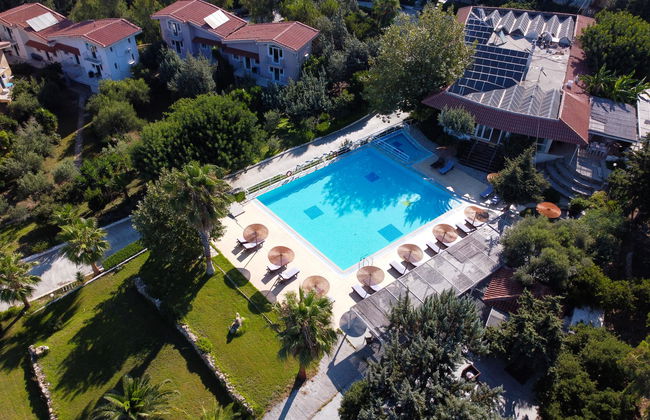 The Small Village - Foto 2