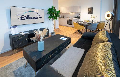 Modern, komplett saniert, in zentraler Citylage beim Kennedyplatz, voll ausgestatte Küche, offener Wohn- und Essbereich, helle Räume - Photo 15