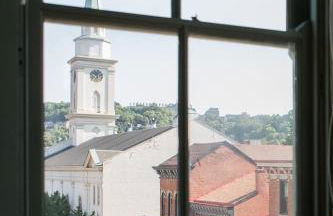 The Penthouse- Heart of OTR w/Rooftop Terrace - Foto 14