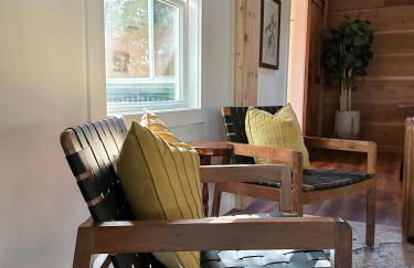 Lakeside Cabin - Serene Retreat with Lake Monroe Views and Wraparound Deck in Brown County - Foto 42