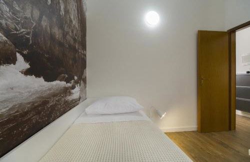 Villa Vision with Heated Pool & Jacuzzi in Sestanovac - Foto 25