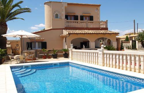 Villa López - Foto 1