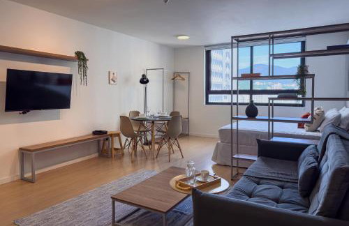 Send Cooliving By MV Hosts - Foto 41