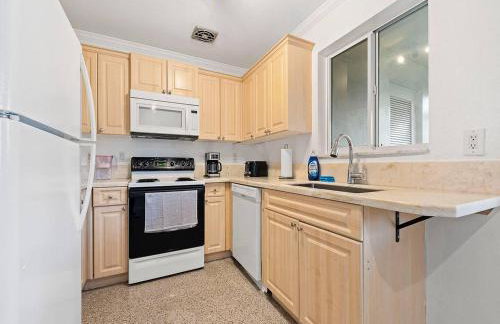 Little Palm House Tropical Escape - Foto 12