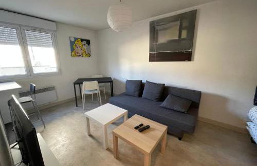 Studio 20m2 parking 4rue proudhon wifi rdcsureleve - Foto 4