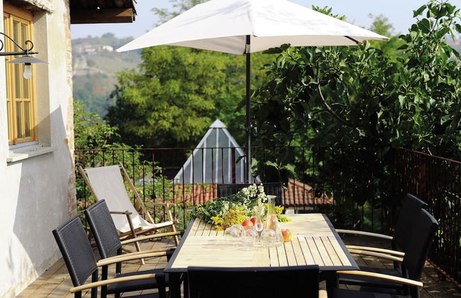 Mansion in Langhe With Pool and Winery Charm - Foto 15