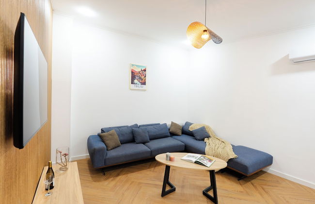 Chic & Modern 4BR Home in Old Tbilisi - Photo 13