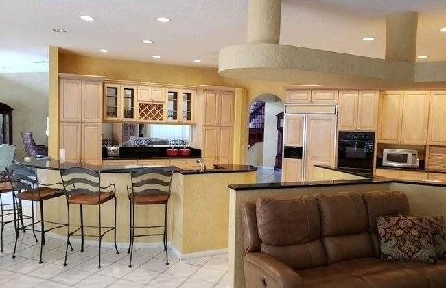 Big House on the Myakka Sleeps 12 Heated Pool Spa - Foto 9