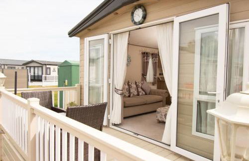 By The Sea Beach Swimming Pool - Photo 10