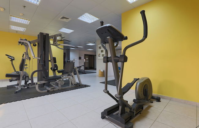 OYO 264 Home Cordoba Palace 607 Studio - Photo 32