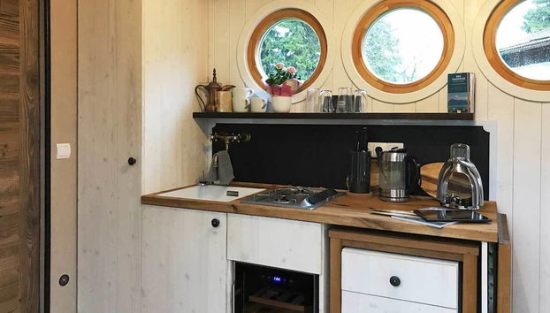 Private kitchenette