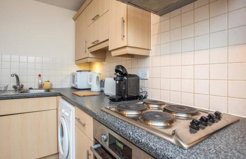 Two Bedroom Apartment By Beds Away Short Lets & Serviced Accommodation Close to Kidlington Airport and Blenheim Palace - Foto 14