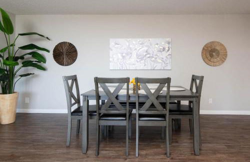 Chic Hollywood Retreat 2Bed Rooftop Pool with Iconic Views - Foto 28