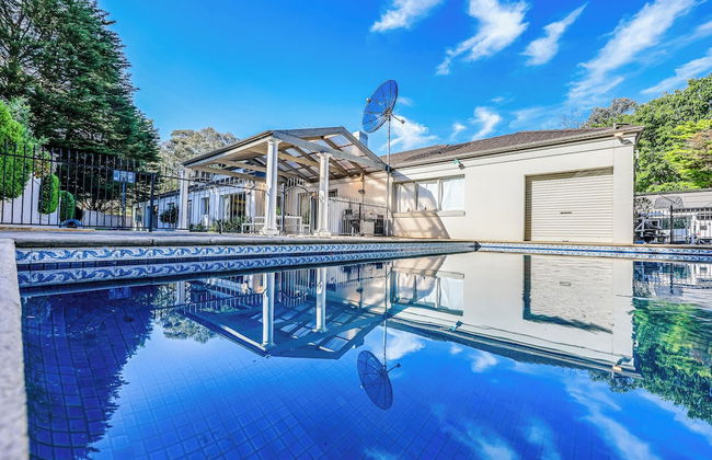 StayAU Expansive 7BR Villa Warrandyte - Foto 5