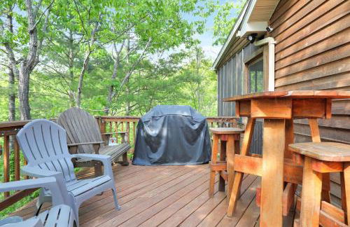 Lazy Basye Shenandoah Cabin with Hot Tub, Sleeps 10 - Foto 15