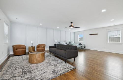 Nash Urban Oasis with Rooftop and Modern Amenities - Foto 56