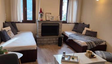 Metsovo Fireplace Retreat 2 - Foto 3