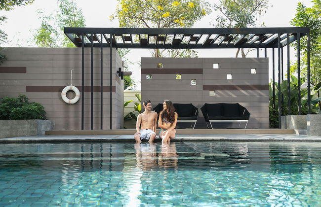 First Choice Suites - Photo 43