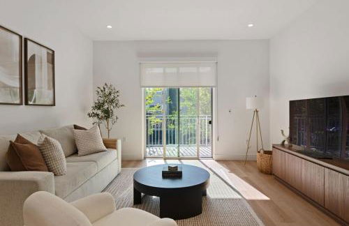 Luxurious 2BR Apartment in heart of Silicon Valley - Photo 7