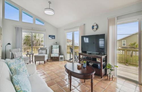 Beachside Pearl by Ryson Vacation Rentals - Photo 5