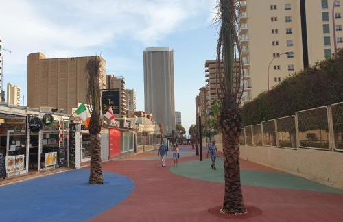 En el cielo de Benidorm - Alteanos V - Foto 57