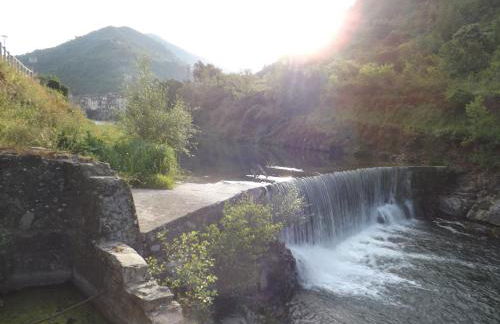 Casa Celestine in Via Orsini Isolabona Liguria Italy Sleeps 5 - Foto 24