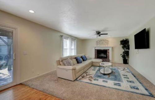 Great Area Sleeps 14 Fenced Yard - Foto 11