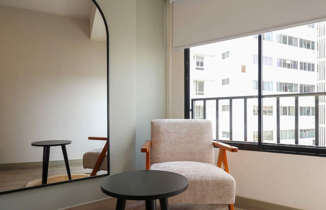 w Grandiose 1BR w Great Balcony in San Isidro - Foto 18