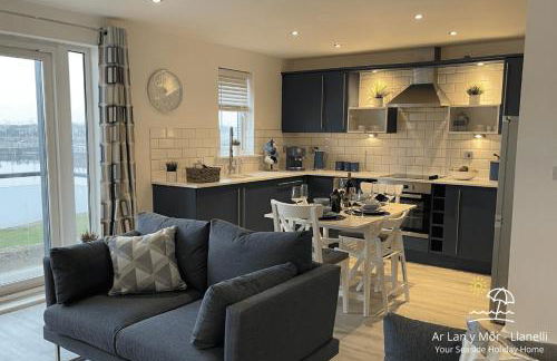 Ar Lan Y Mor - Stunning 2 bed coastal apartment - Foto 3