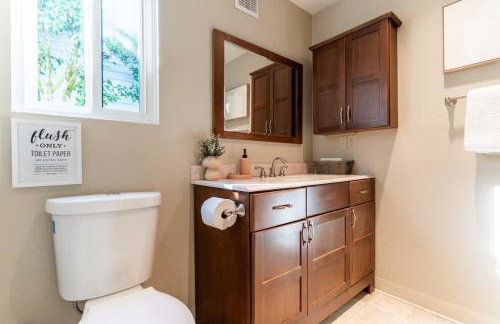 PNW Contemporary Retreat near Lake Sammamish - Foto 23