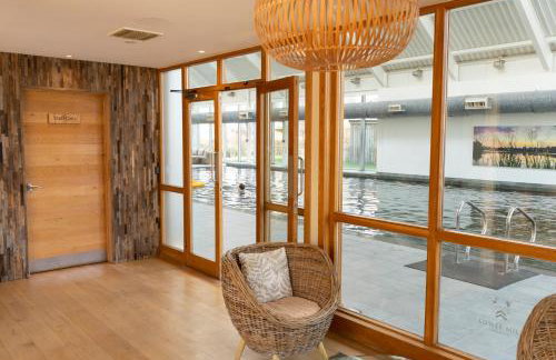 Pet friendly Cotswold Cottage with hot tub and swimming pools - Foto 22