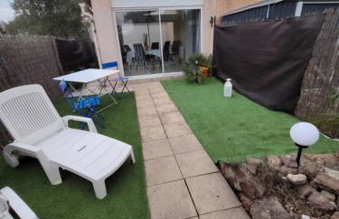 Mazet avec piscine dans le Var Le Mirabilis - Foto 18