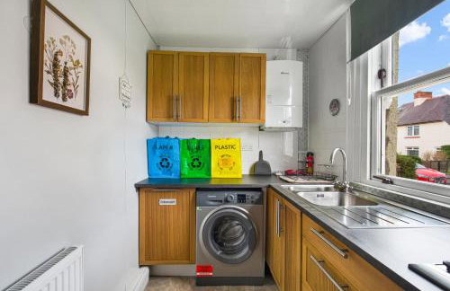 Cosy 2-BDR Apartment & 15 minutes to Edinburgh by train & Free Parking - Foto 16