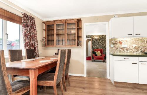 2-Bed Home with Free Parking - 2 min Walk to Bus - Foto 11