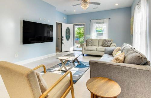 Home with Private Yard - Walk to Swamp Rabbit Trail - Foto 4