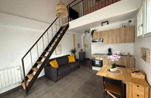 Superbe F2 Duplex Proche Paris & Disneyland - Foto 9