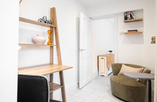 The Cedar - Free Parking, Netflix, Near M1, M69 - Foto 40