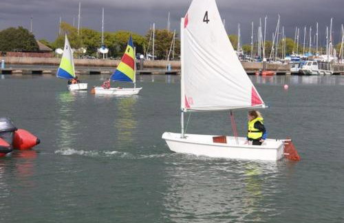 Baytree and Foxglove linked Beach Harbour in AONB - Foto 10
