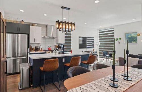 The Rooftop - Columbia City Retreat - Free Parking & EV Point - Foto 10