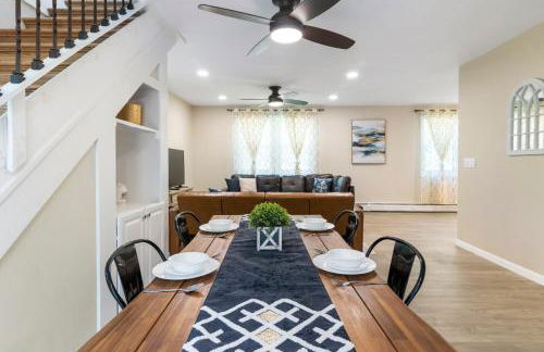 Fantastic retreat 5min from Village with media room, AC and sauna! - Foto 7