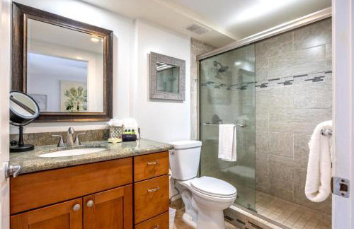 NEW KBM Resorts - FREE CAR - Garden View - Hale Ona Loa - Charming 1 Bedroom at Oceanside Resort HOL-102 - Foto 50