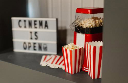 Luxury 3 Bed Home Near Peak District with Cinema Room - Foto 13