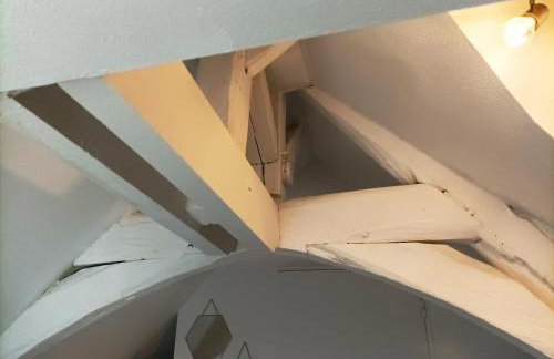 Studio cosy Piscine Rocherfort en Terre Centre - Foto 18